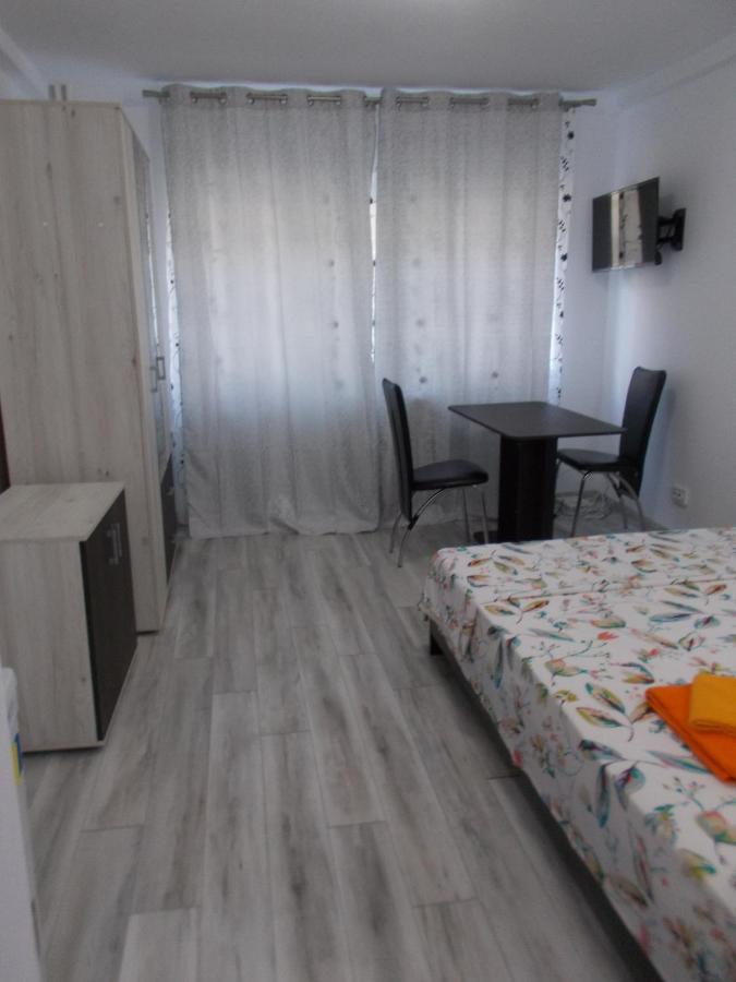 Peninsula-Cazino,Dalvi Apartman Konstanca Kültér fotó
