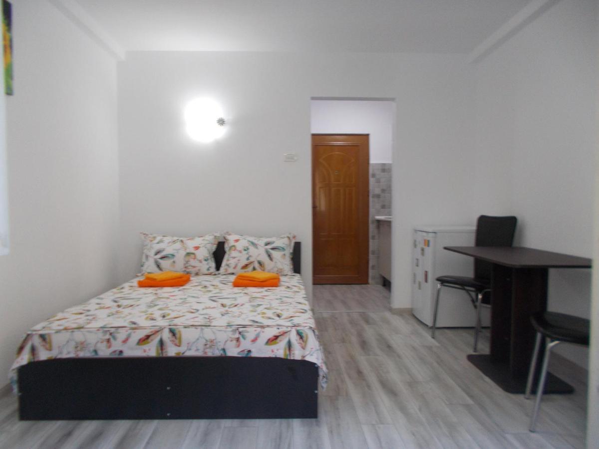 Peninsula-Cazino,Dalvi Apartman Konstanca Kültér fotó